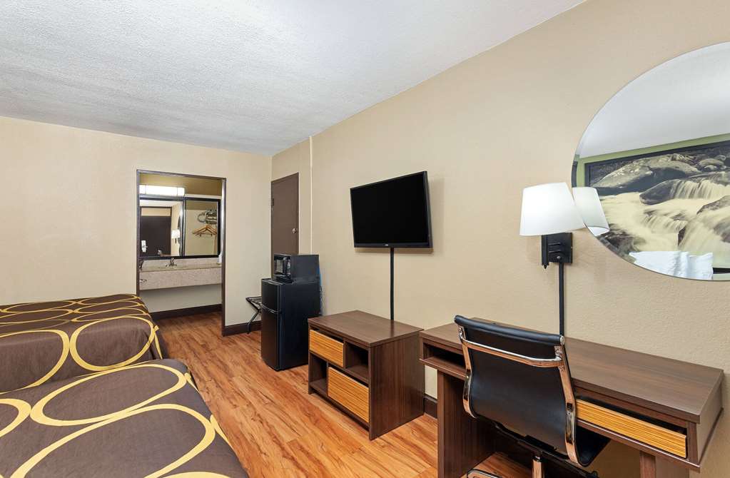 Super 8 by Wyndham Kingsport - photo 14