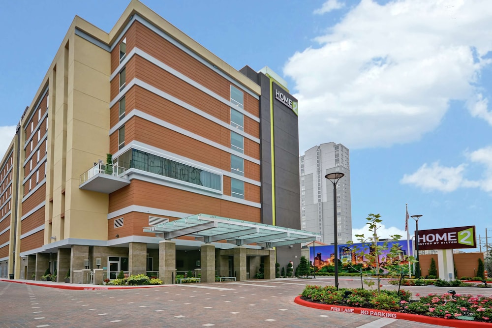 Home2 Suites by Hilton at the Galleria - photo 38
