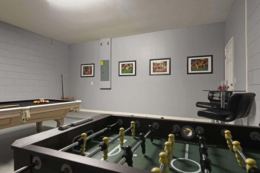 Wonderful 7 bed Solterra Resort W Pool & Spa 7 Bedroom Home by RedAwning Davenport - photo 14