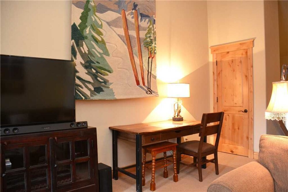 Placer Ridge Townhomes Unit 514 by RedAwning - photo 5