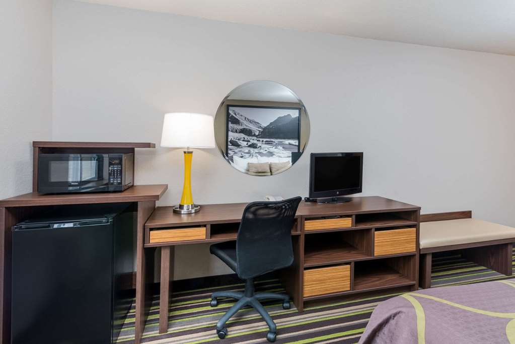 Super 8 by Wyndham Kalispell Glacier National Park - photo 13