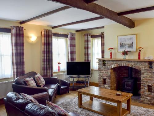 Captains Cottage E3643