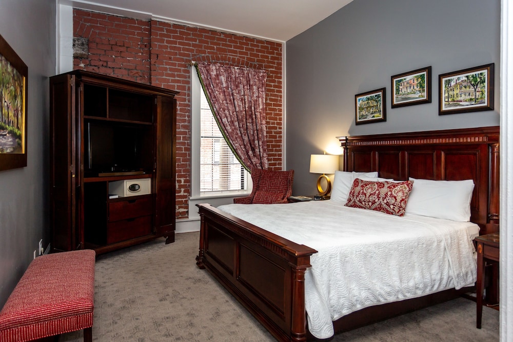 East Bay Inn Historic Inns of Savannah Collection - photo 33