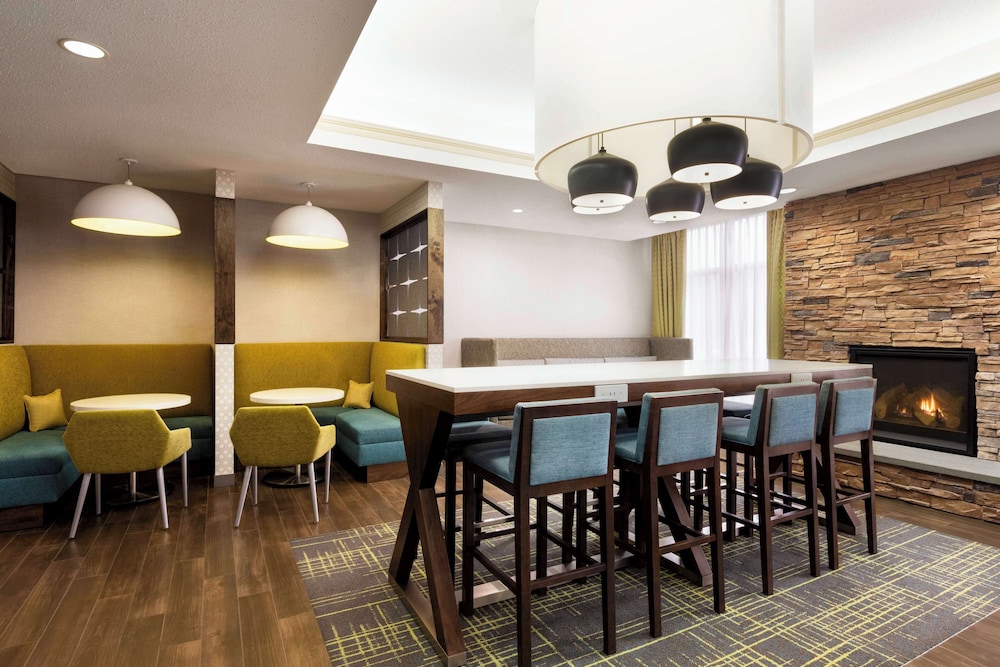Hampton Inn Quakertown - photo 2