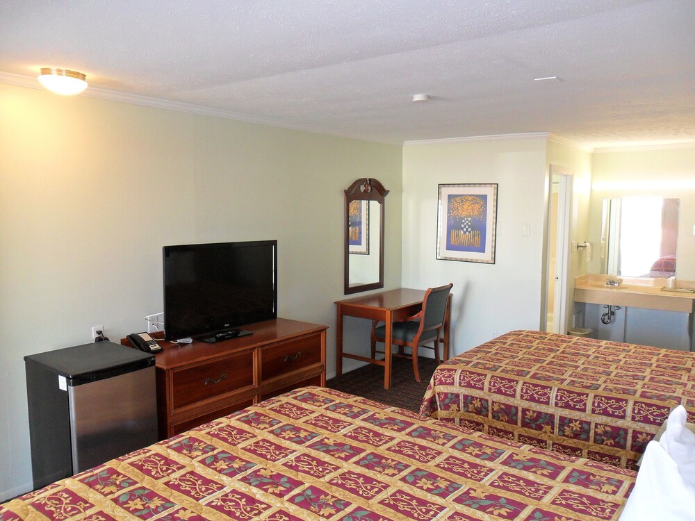 A Ok Motel - photo 13