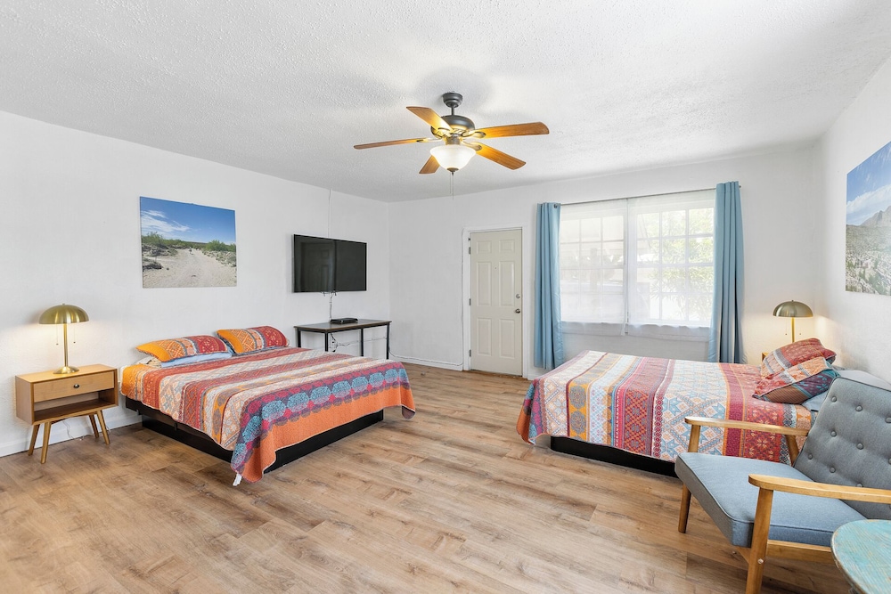 Desert Air Motel - photo 24