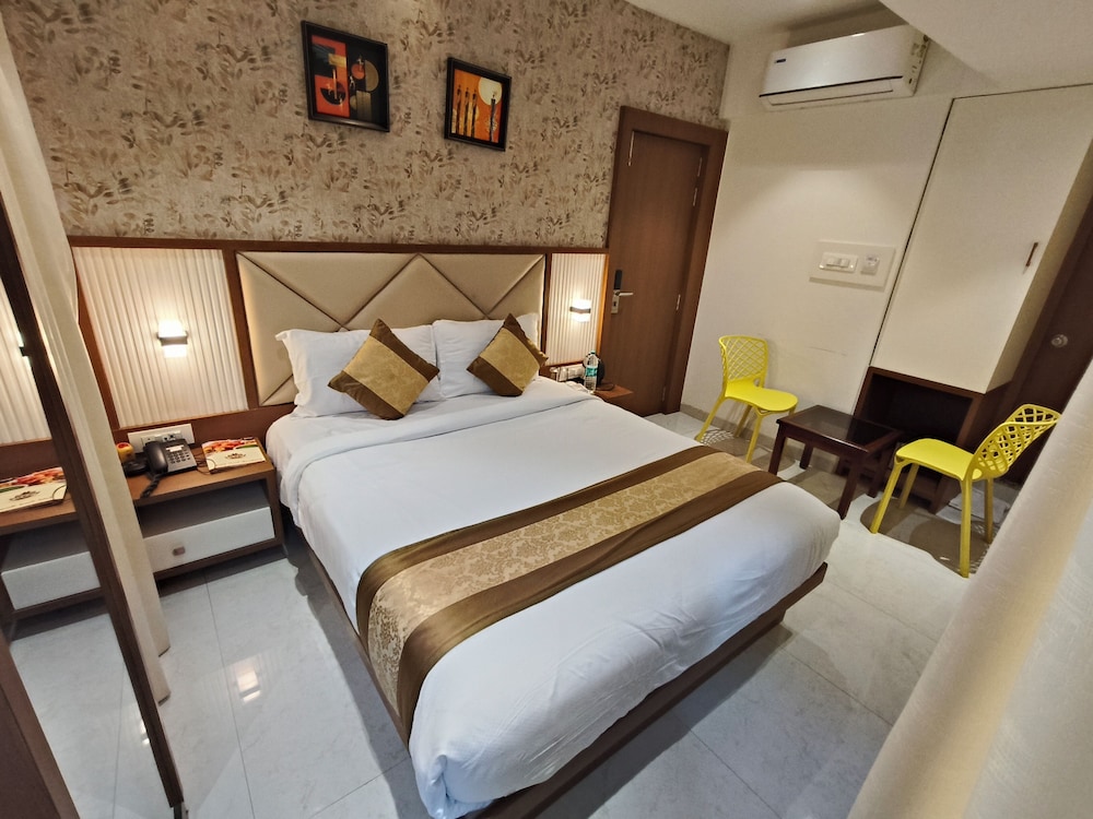 Hotel Pearl Residency Thane in Thane, India
