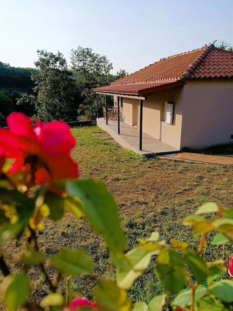 Billy's house — 4-Star Luxury Hotel in Kalampaka, Greece