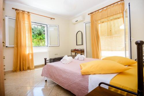 Maki's Residence — 4-Star Luxury Hotel in Argostolion, Greece