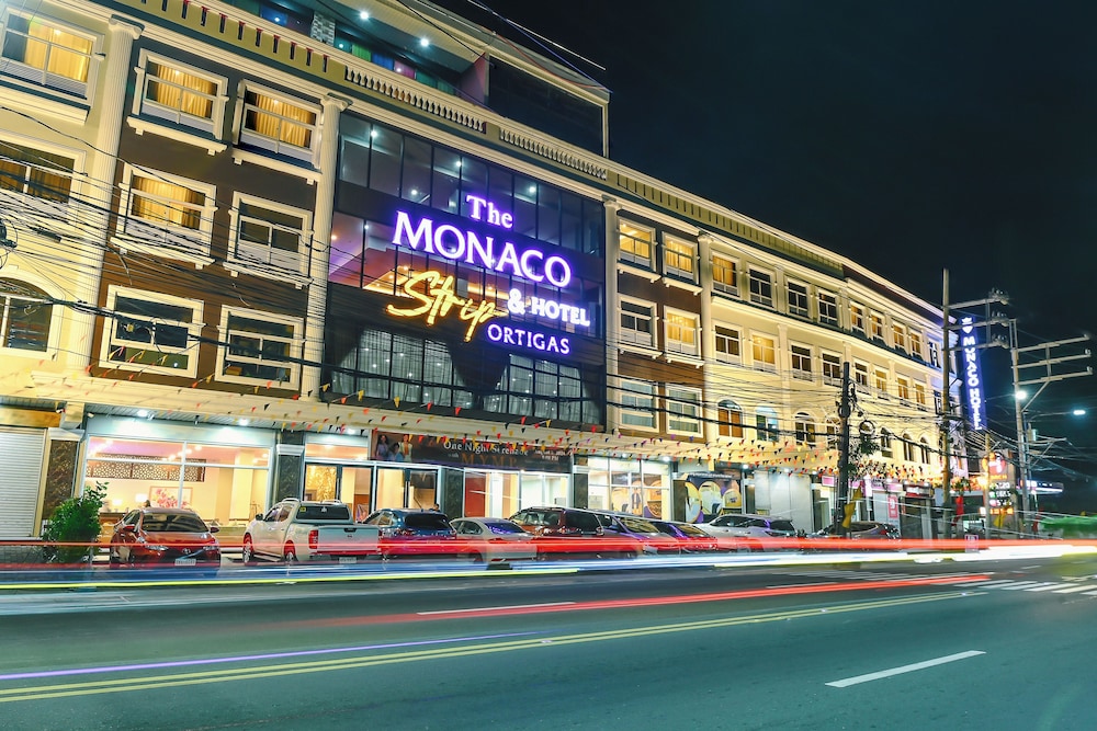 Monaco Hotel - carbon neutral hotel in Taytay