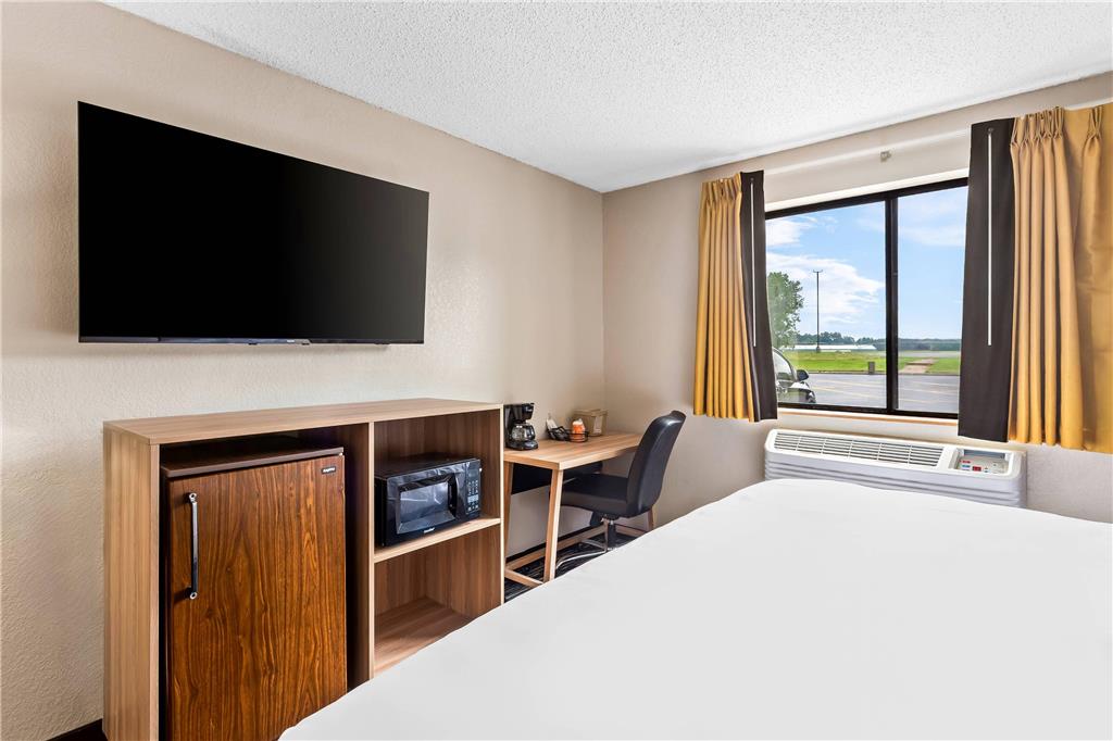 Quality Inn & Suites Howe Sturgis - photo 24