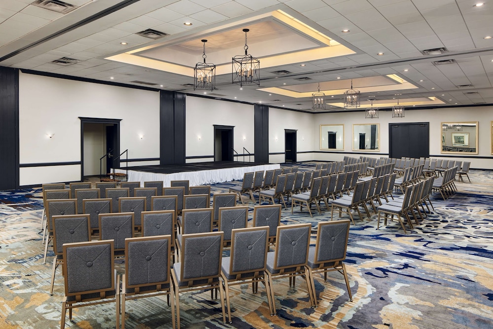 Embassy Suites by Hilton West Palm Beach Central - photo 50