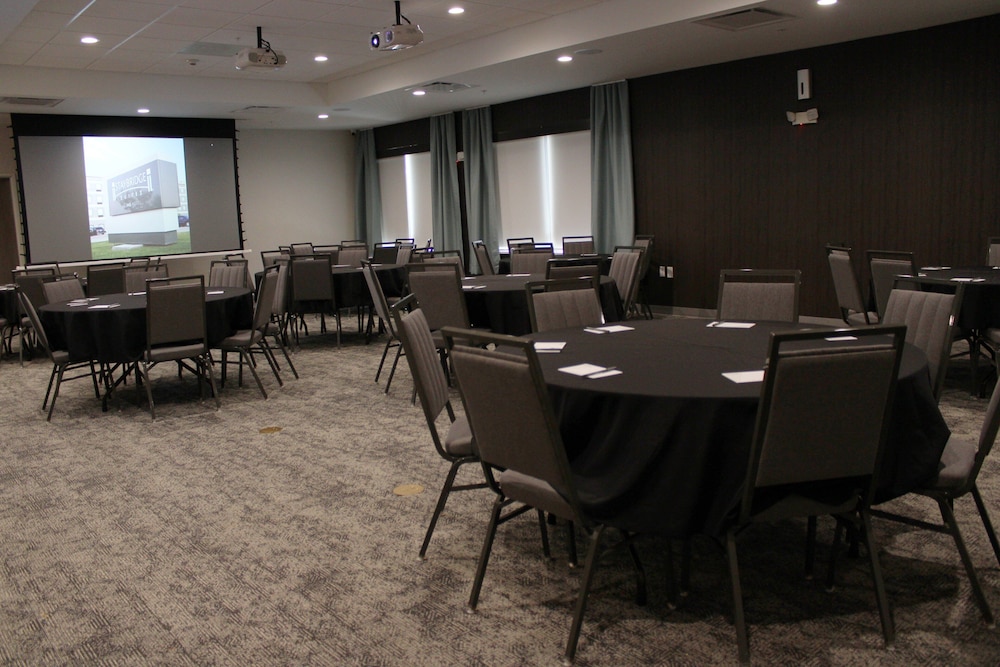 Staybridge Suites Dallas Grand Prairie by IHG - photo 78