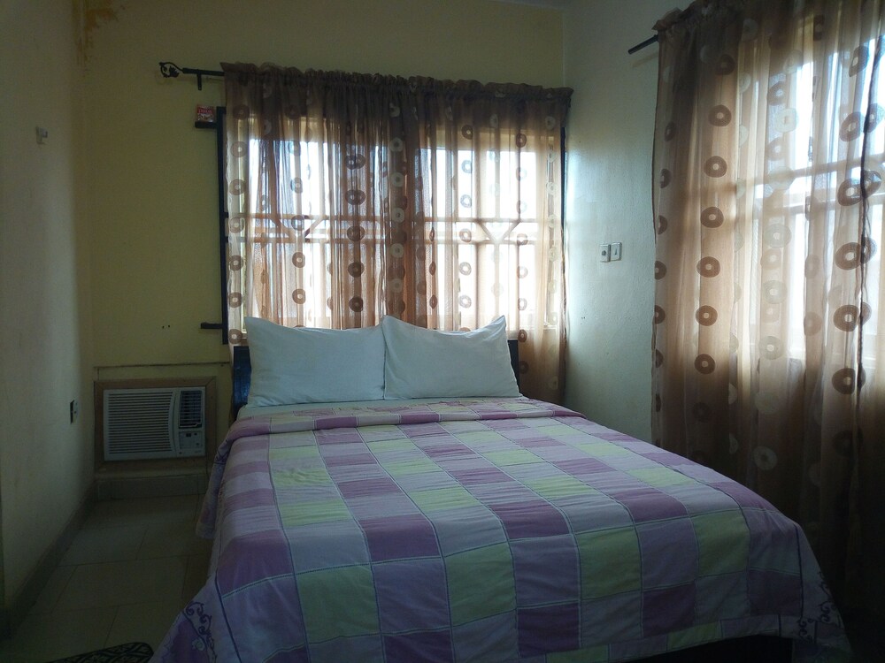 Peak Olam Suites — Abeokuta — photo 5