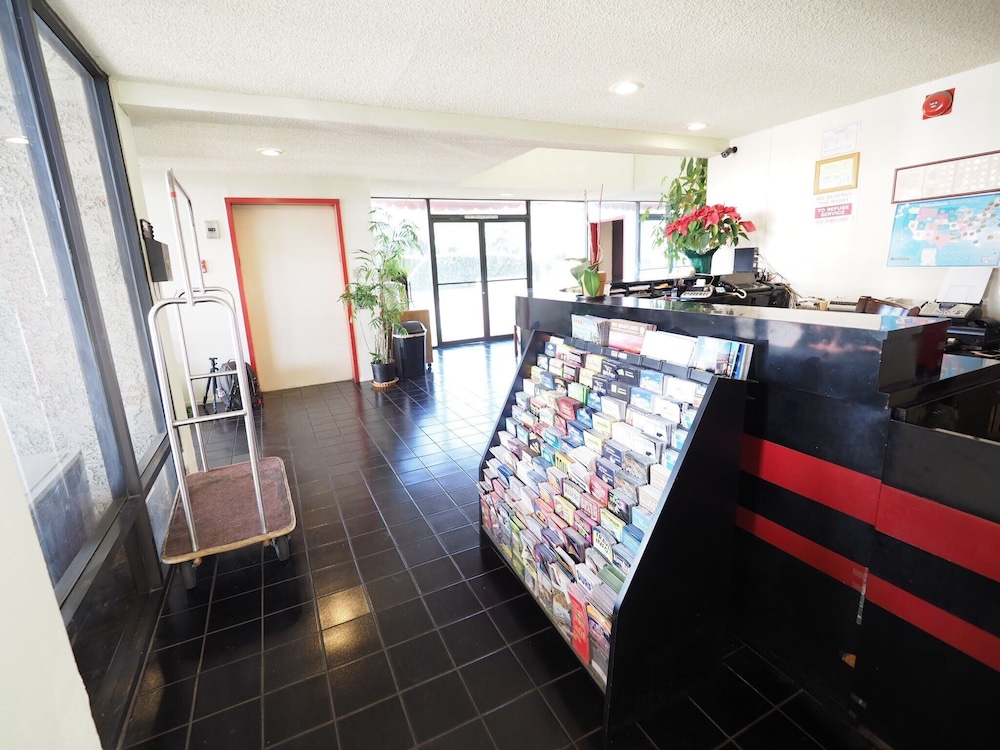 Grand Inn財神客棧 — Monterey Park — photo 2