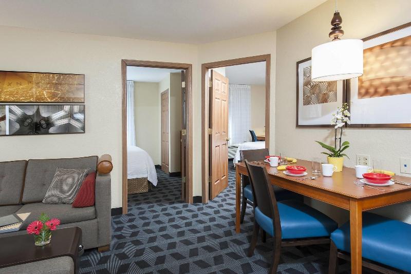 TownePlace Suites Indianapolis Keystone - photo 40