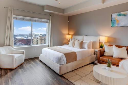 Convention Ctr Studio Designer Spa pool gym pkg — 4-Star Luxury Hotel in Salt Lake City, United States