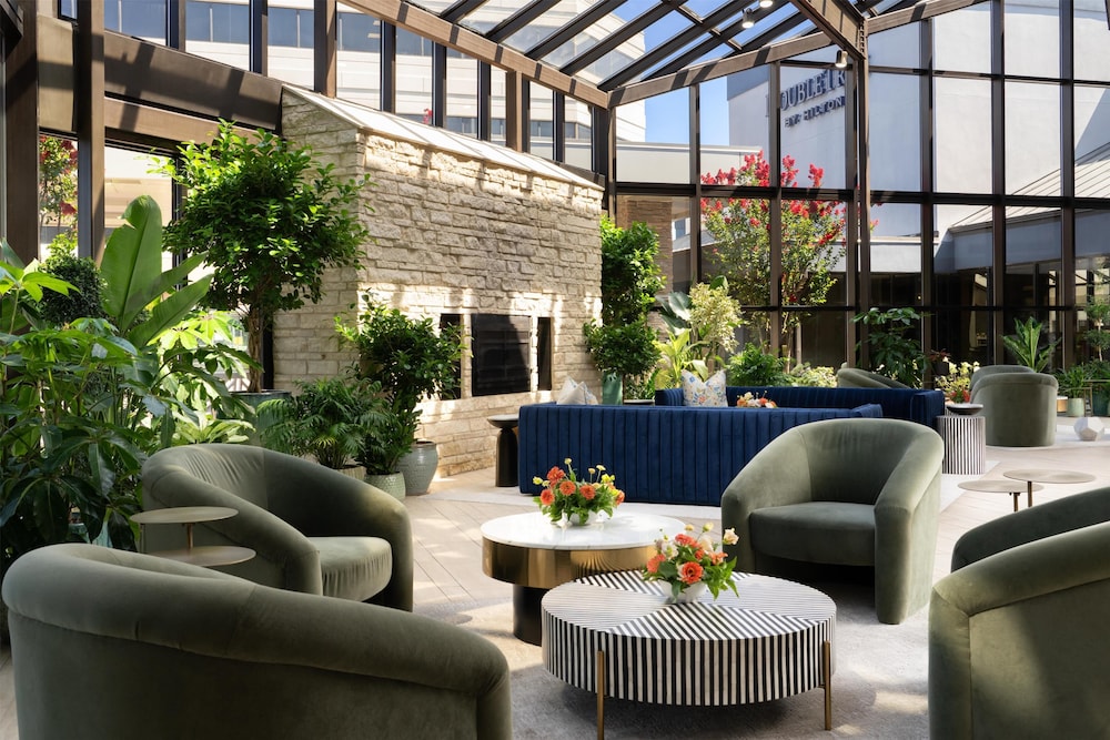 DoubleTree by Hilton Fairfield Hotel & Suites - photo 8