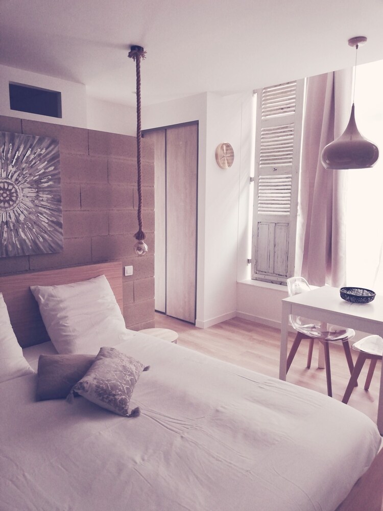 Suite 24 — Le Creusot — photo 5