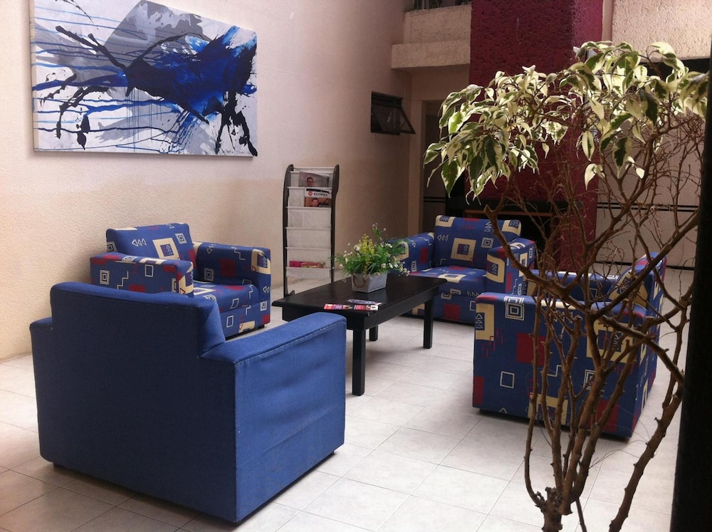 Hotel Plaza Morelos in Toluca, Mexico
