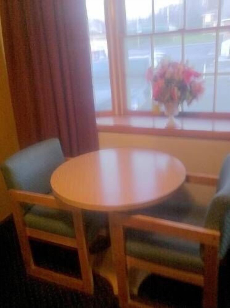 Economy Inn Martinsburg - photo 2
