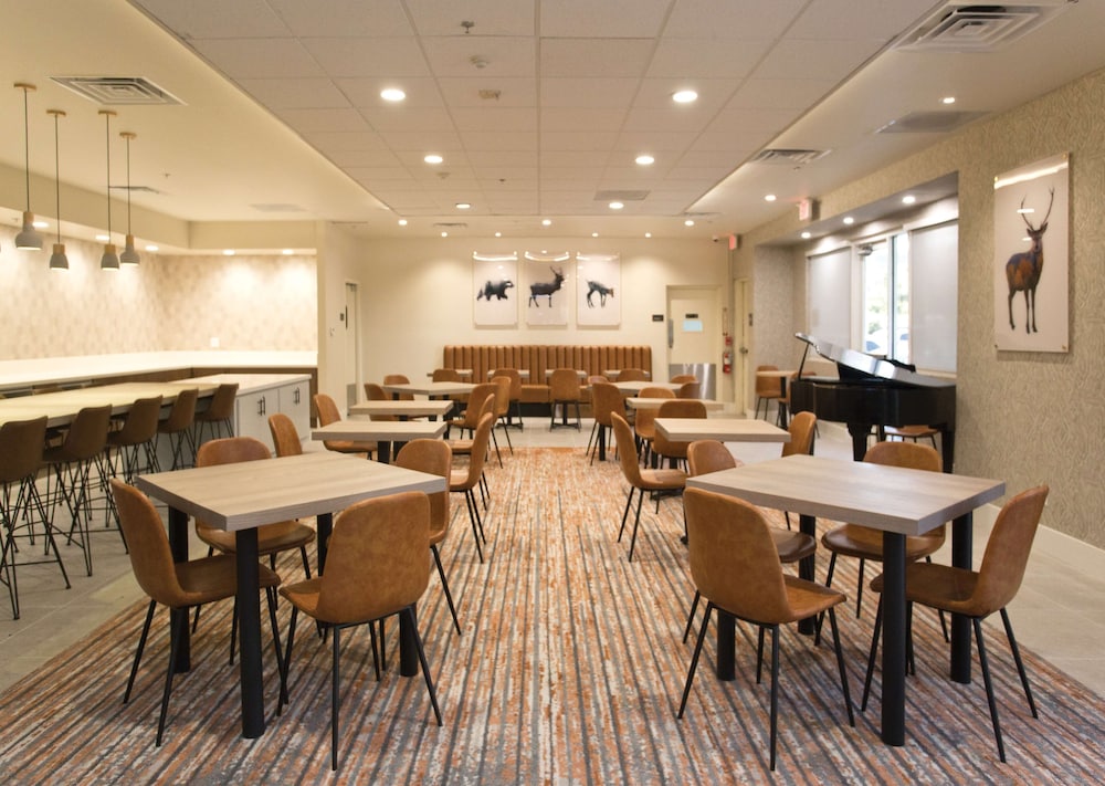 DoubleTree by Hilton Chico - photo 46