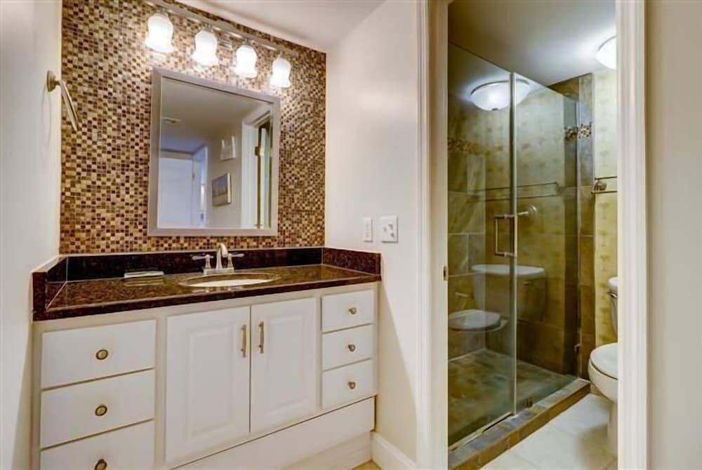 484 Plantation Club at The Sea Pines Resort - photo 10