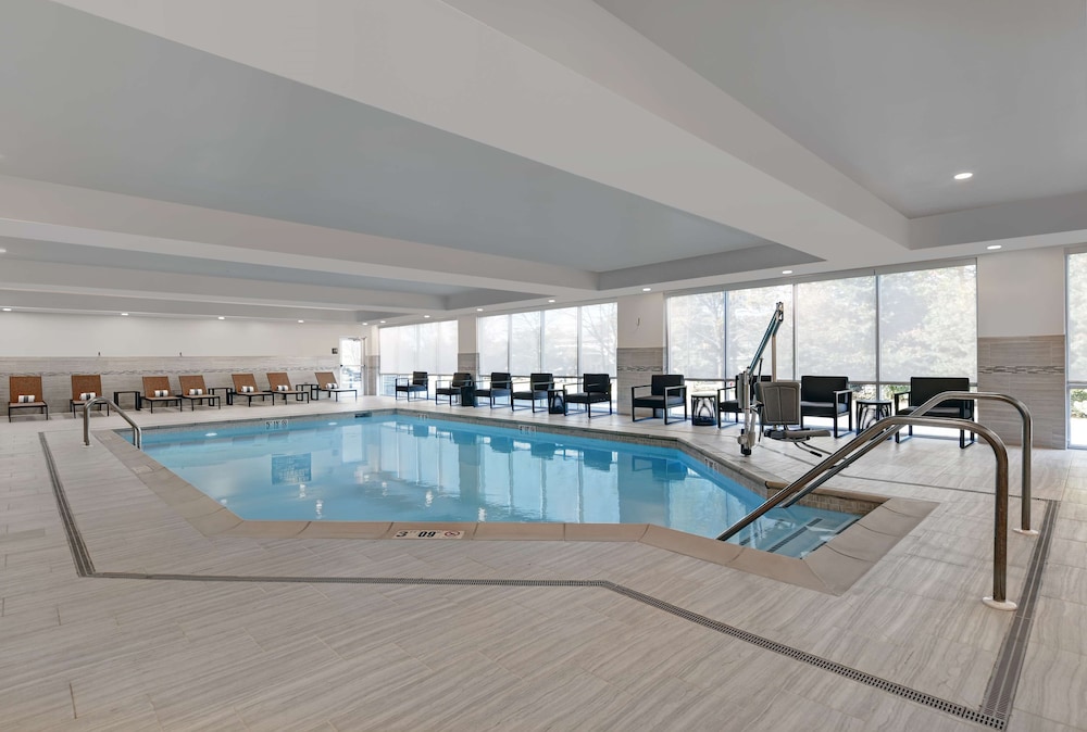 Homewood Suites by Hilton Edison Woodbridge - photo 26