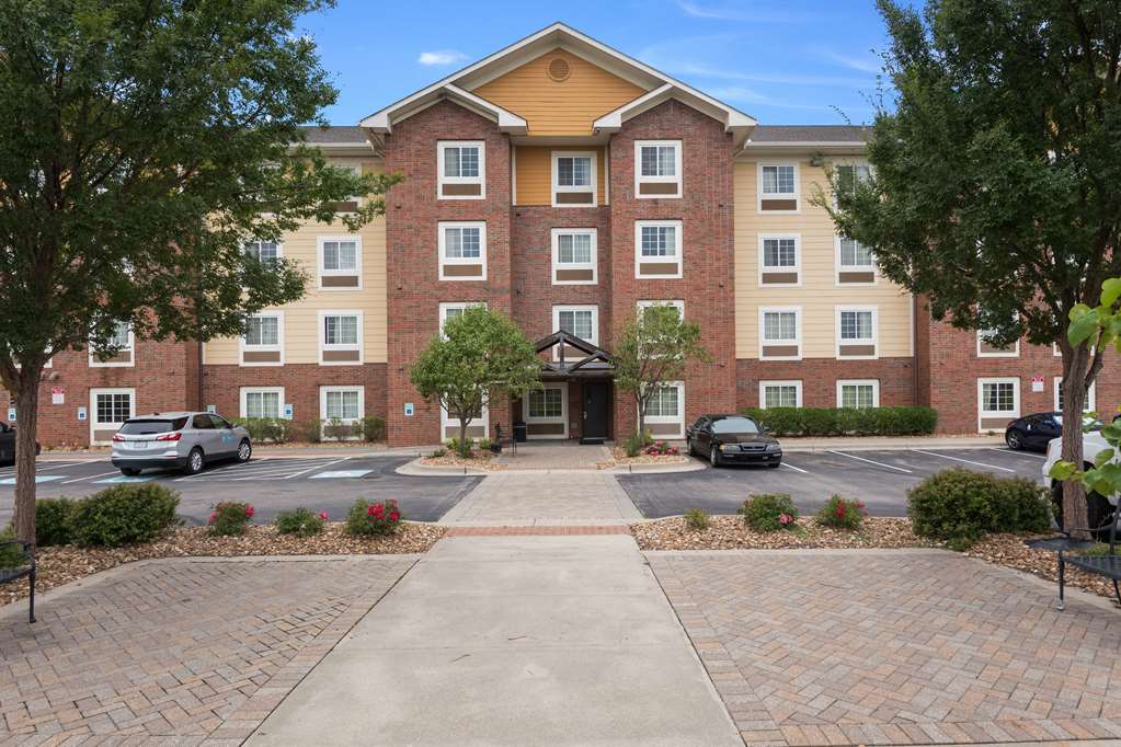 Studio 6 Lenexa KS Overland Park - featured photo