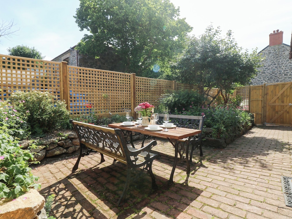 Bert’s Barn in Helston, United Kingdom