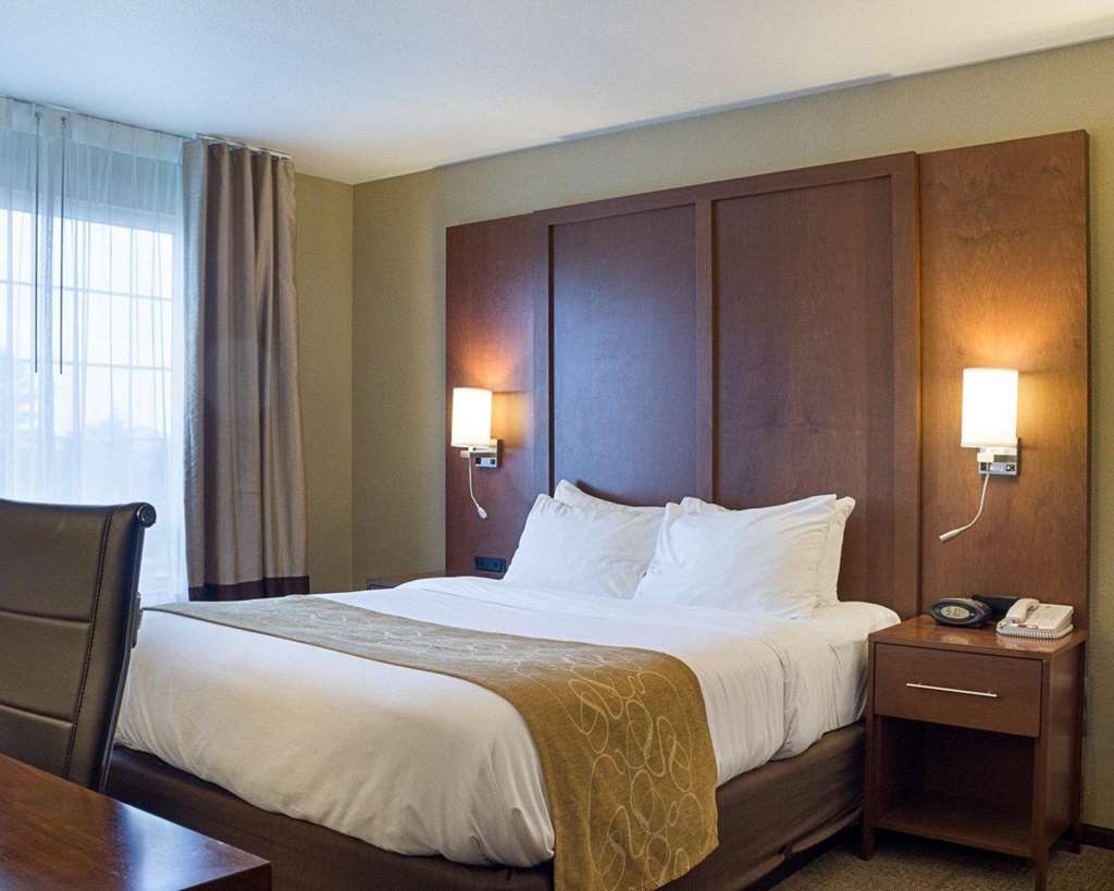 Comfort Suites Minot South - photo 29