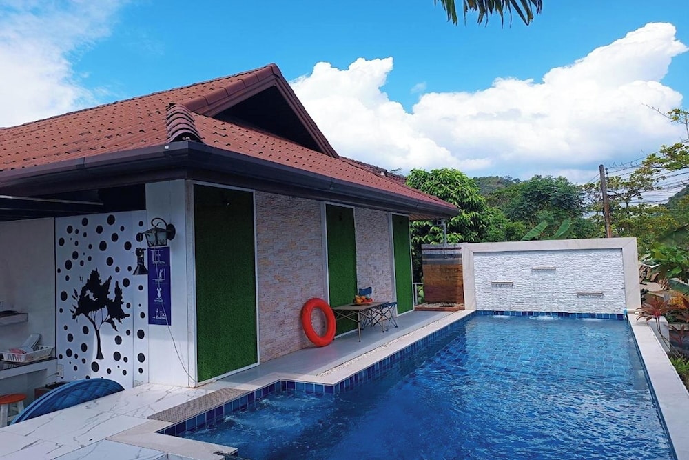 Krabi River Cottage Pool Villa — 4-Star Luxury Hotel in Krabi, Thailand