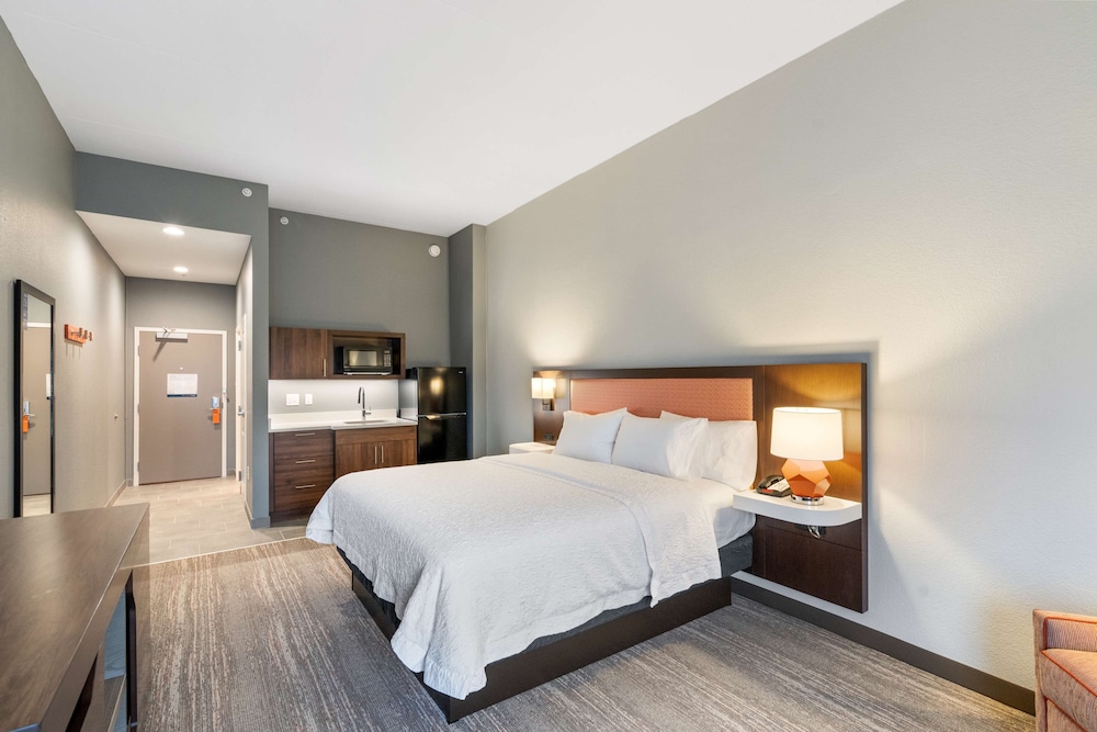 Hampton Inn Winchester N Conference Center VA - photo 19