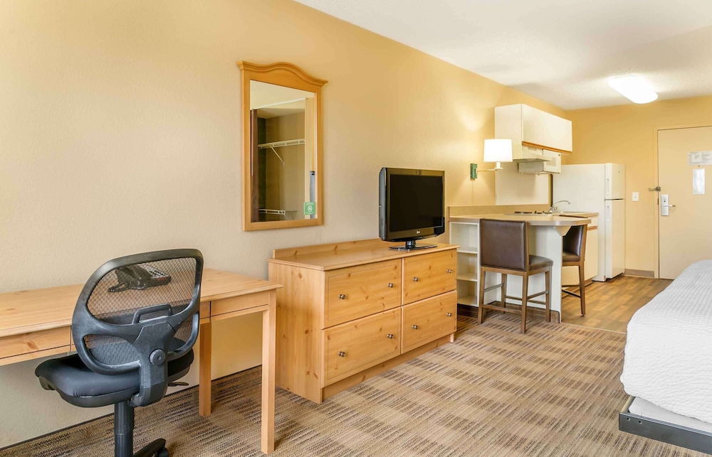Extended Stay America Detroit Auburn Hills University Dr - photo 10