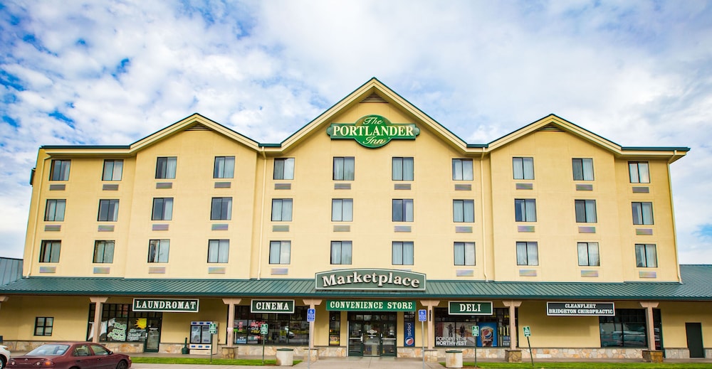 Portlander Inn and Marketplace - photo 41