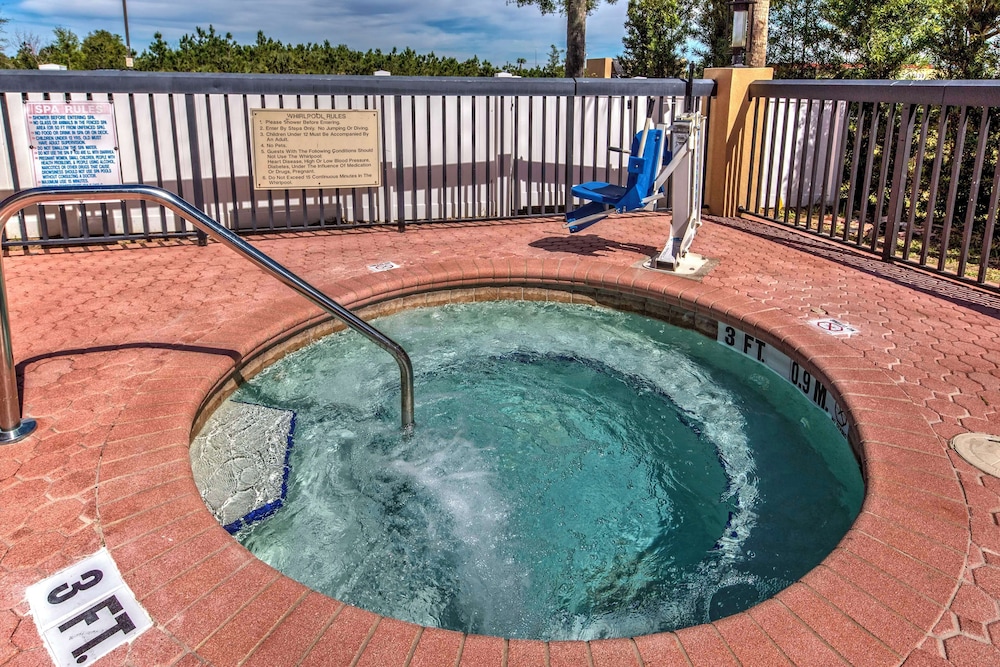 Hampton Inn Orlando Maingate South - photo 16