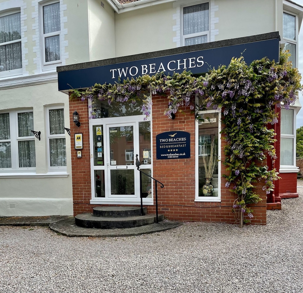 Two Beaches - carbon neutral hotel in Paignton