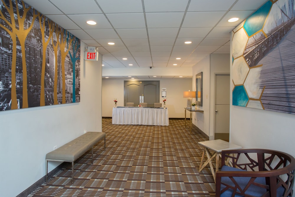 The Kenilworth Hotel Airport West - photo 31