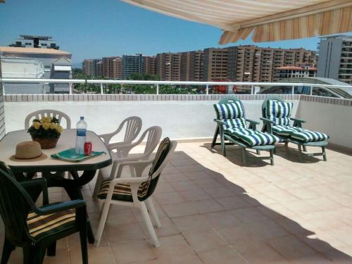 Magic World Marina D’or Atico Frontal Centrico in Oropesa Del Mar, Spain