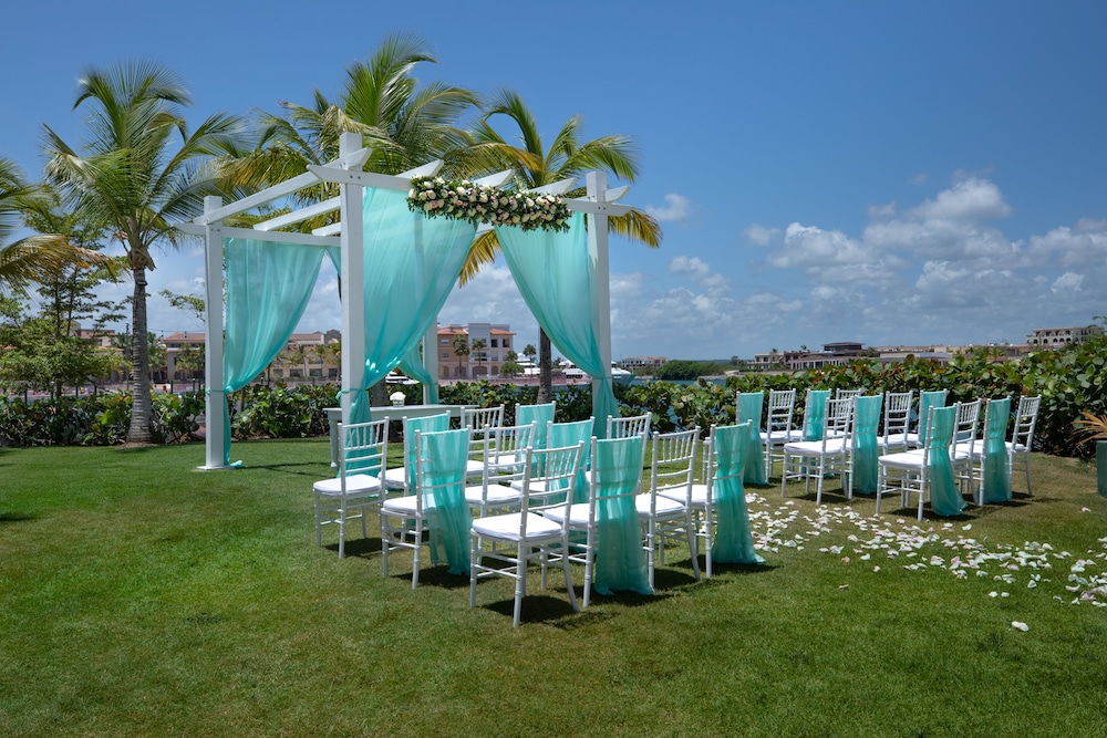 TRS Cap Cana Waterfront & Marina Hotel Adults Only All Inclusive Hotel in Punta Cana, Dominican Republic