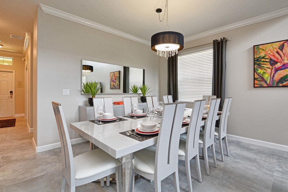 Ohana at Paradise Palms: Resort Townhome W Pool 5 Bedroom Townhouse - photo 22