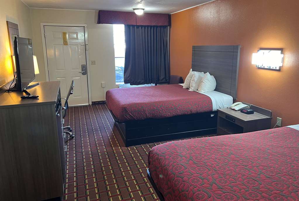 Days Inn by Wyndham El Reno - photo 15