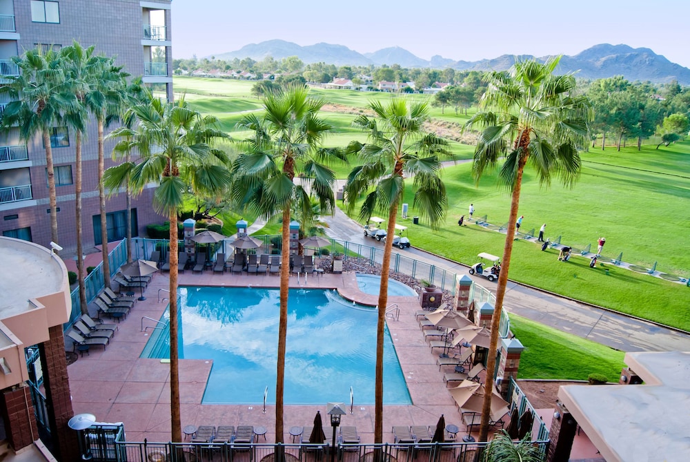 Embassy Suites by Hilton Phoenix Scottsdale - carbon neutral hotel in Phoenix