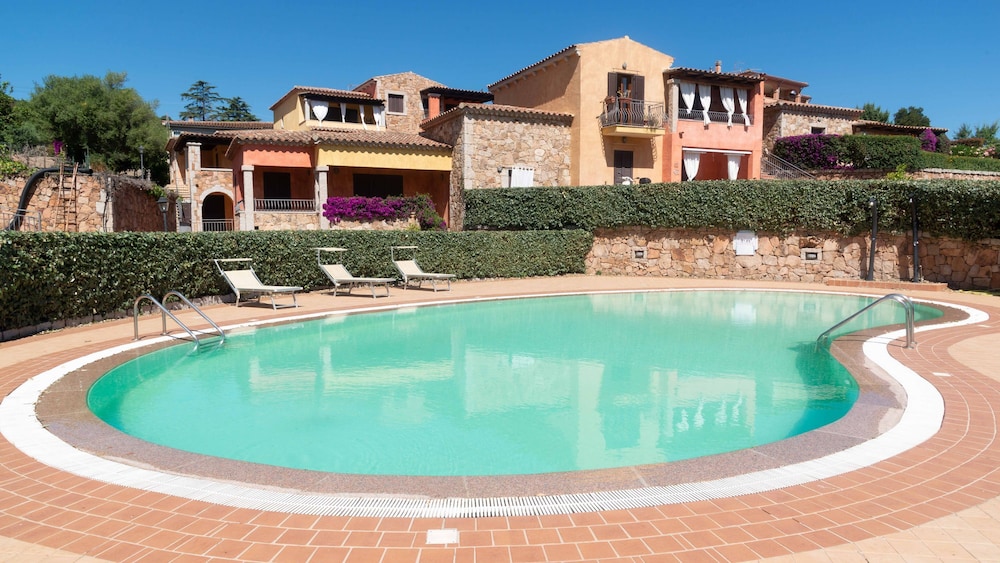 Casa Stella Di Mare in Buddittogliu Straulas — 4-Star Luxury Hotel in San Teodoro, Italy