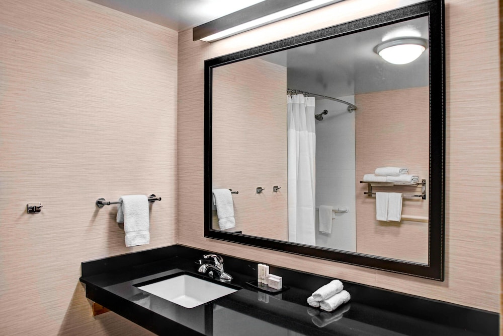 Fairfield Inn & Suites Los Angeles LAX El Segundo - photo 23
