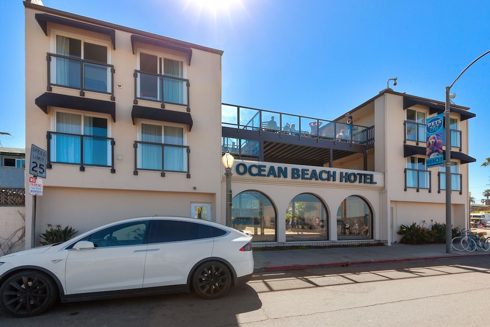 Ocean Beach Hotel - photo 40