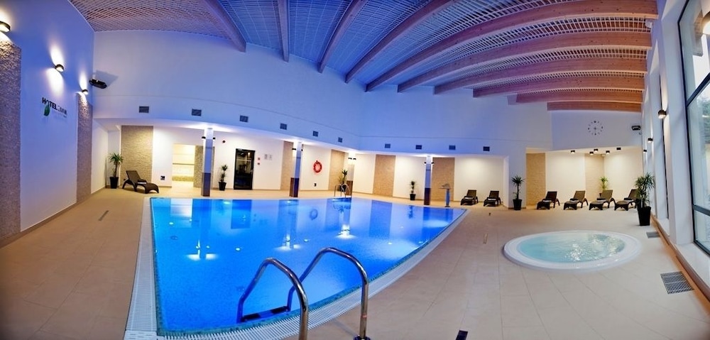 Hotel Zimnik Luksus Natury — 4-Star Luxury Hotel in Lipowa, Poland