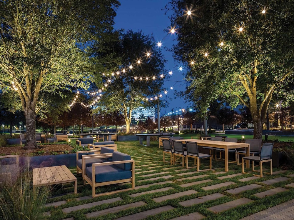 Houston Cityplace Marriott at Springwoods Village - photo 82