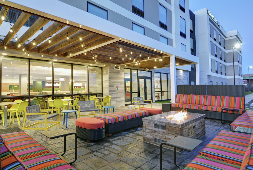 Home2 Suites by Hilton Clarksville Louisville North - photo 44