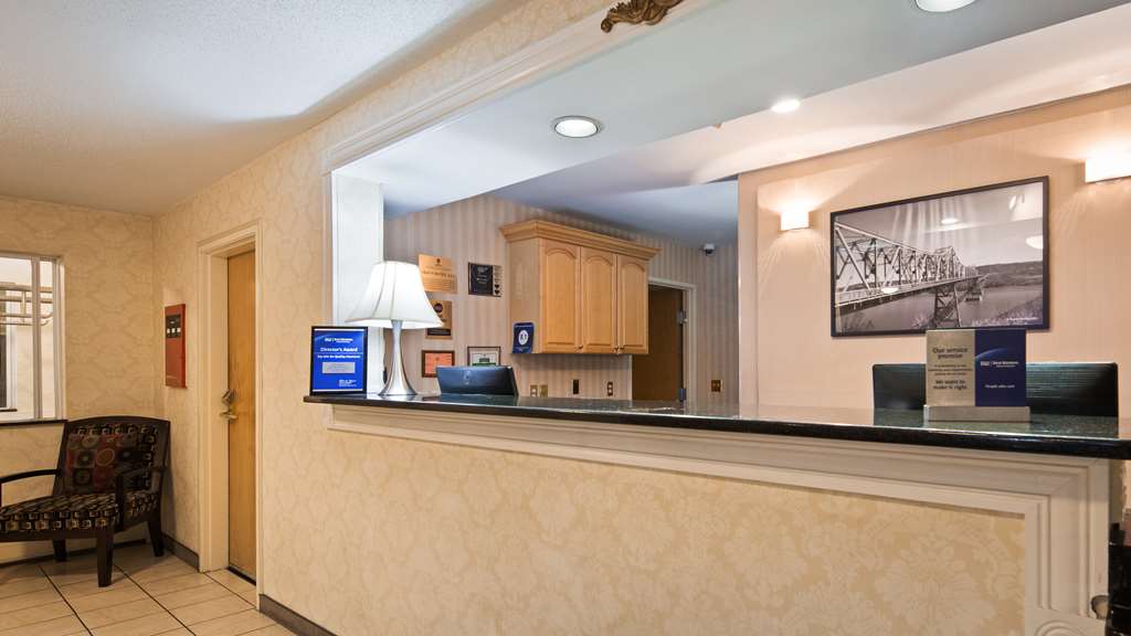 Best Western New Baltimore Inn - photo 3